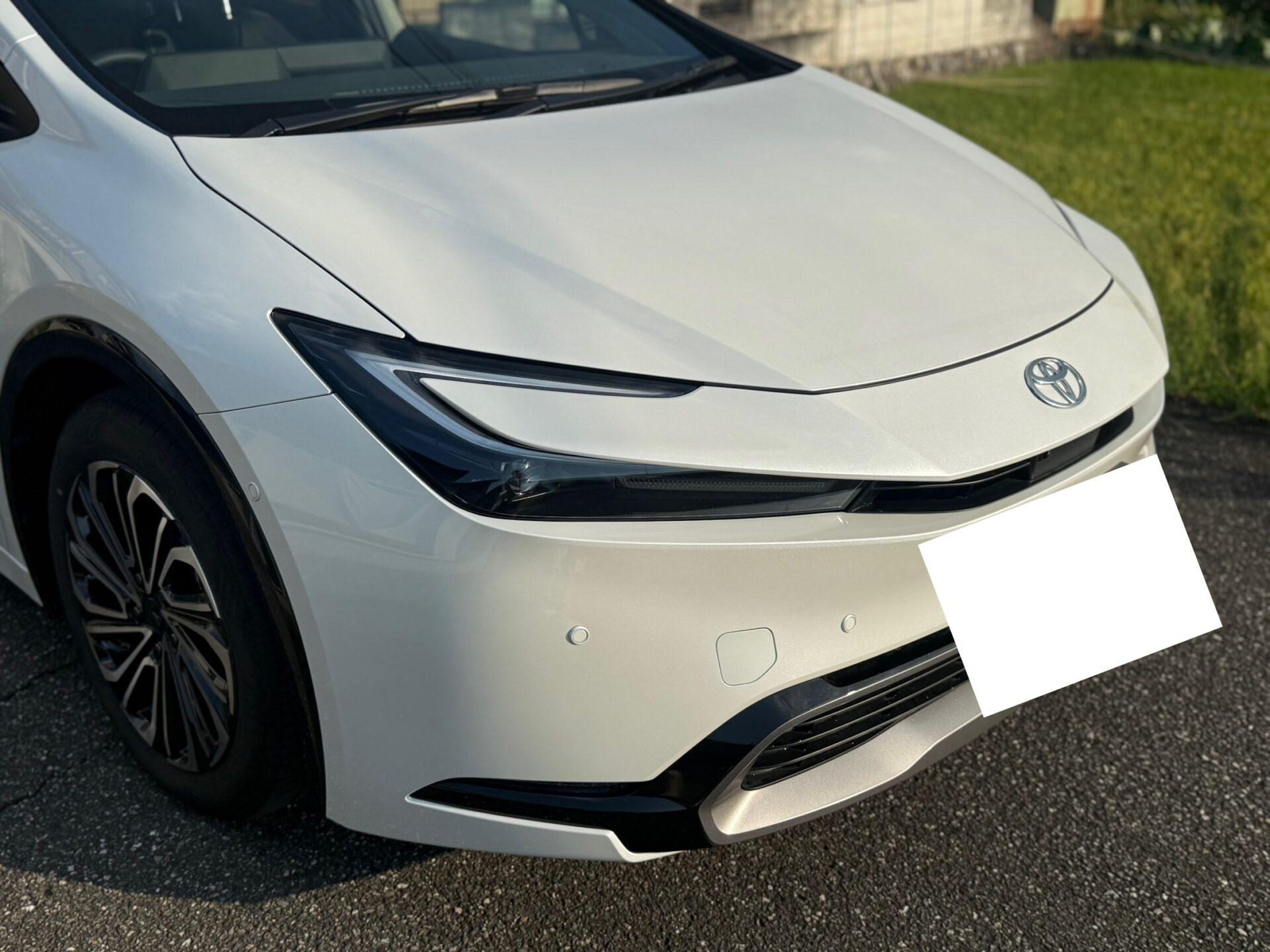 プリウス 新型 内装 評判は？購入前に知っておきたいポイント